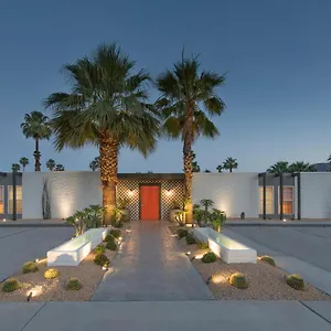 https://the-weekend-palm-springs.palm-springs-ca-hotels.com